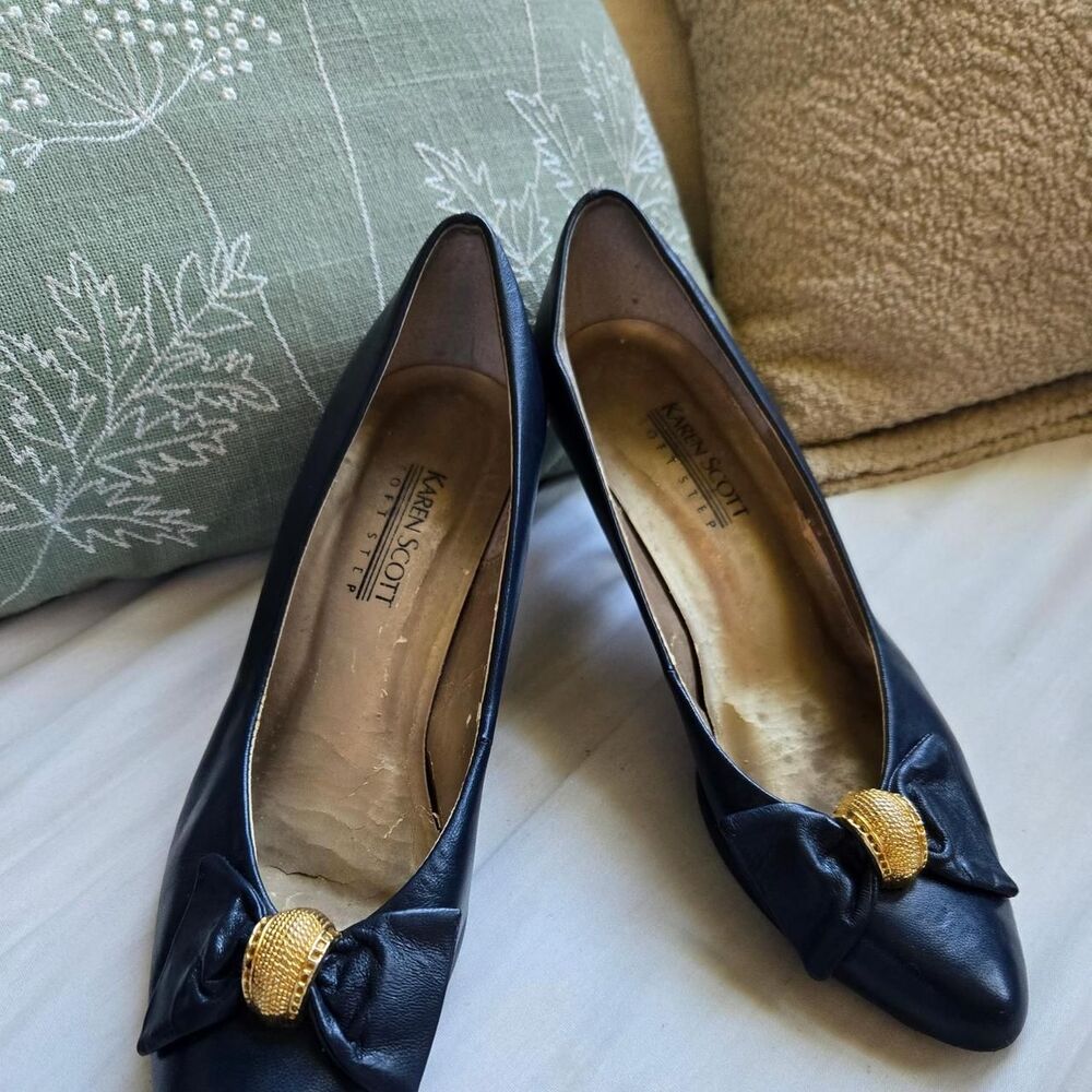 Karen-scott Women's Black and Navy Courts